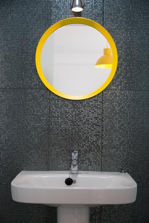 O Tobo Do Lobo Hotell Melide Exteriör bild